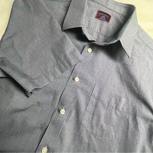 Untuckit Men's L Blue Cotton Short Sleeved Button Up Shirt